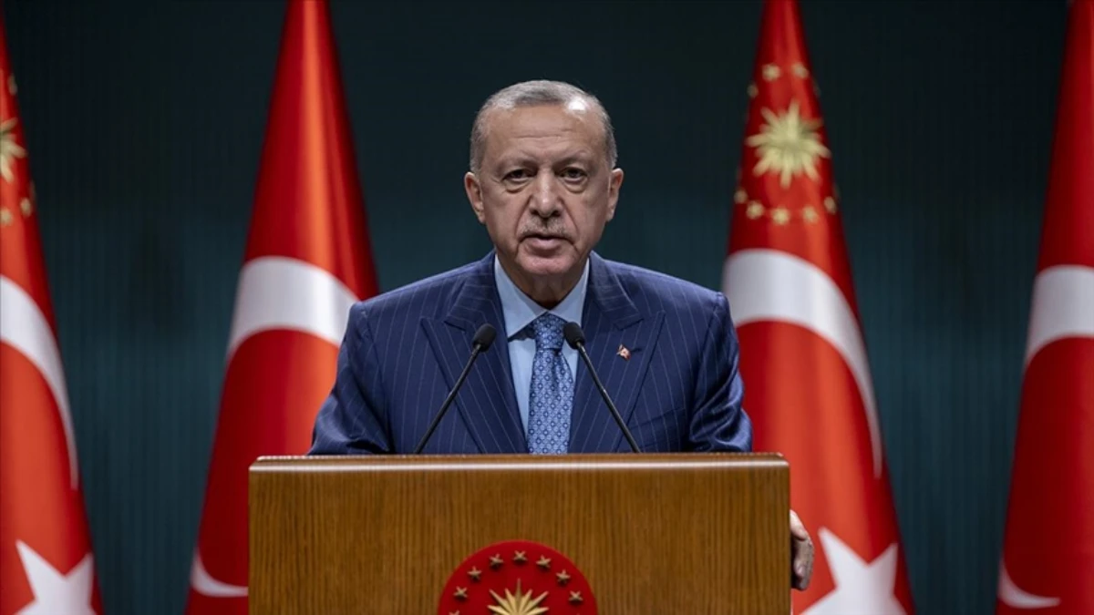 Cumhurbaşkanı Erdoğan'dan yeni yıl mesajı: Üretim, yatırım, istihdam ve ihracatta vites yükseltiyoruz Cumhurbaşkanı Erdoğan'dan yeni yıl mesajı: Üretim, yatırım, istihdam ve ihracatta vites yükseltiyoruz