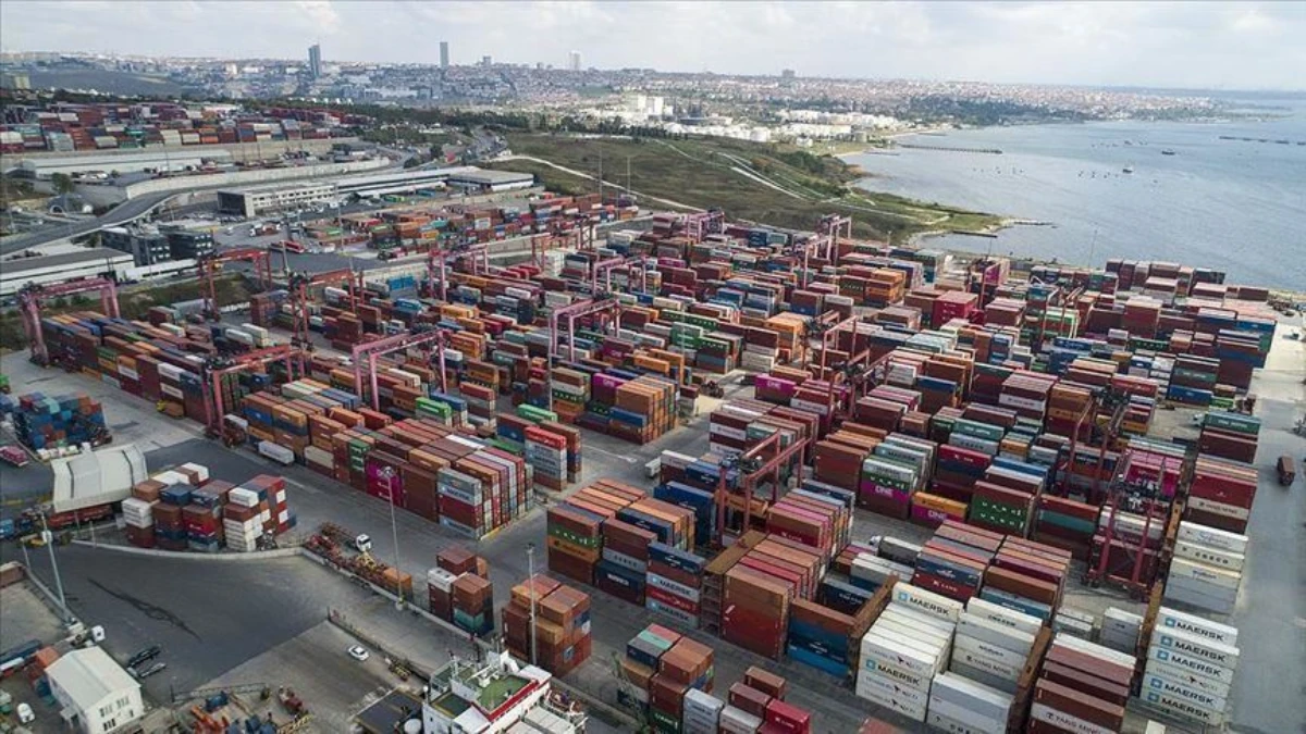 Dış ticaret açığı ağustosta geriledi: Yüzde 15,8 azaldı Dış ticaret açığı ağustosta geriledi: Yüzde 15,8 azaldı