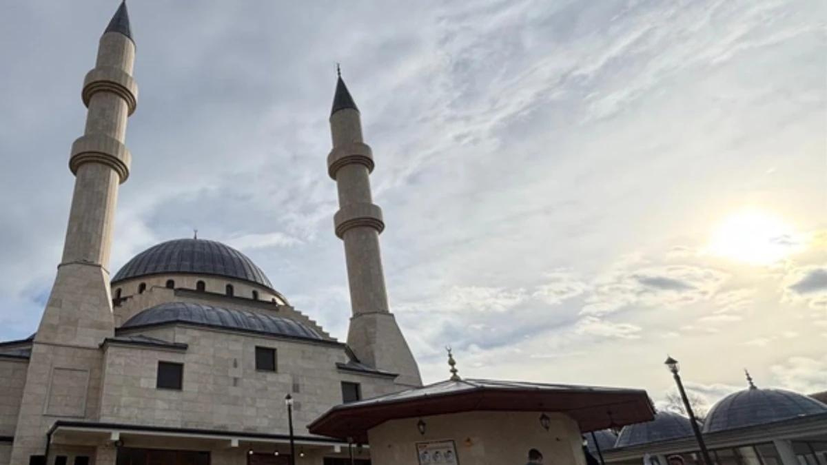 DİYANET CUMA HUTBESİ PDF TAM METNİ 28 KASIM 2025| Bugünkü Cuma hutbesinin konusu ne? DİYANET CUMA HUTBESİ PDF TAM METNİ 28 KASIM 2025| Bugünkü Cuma hutbesinin konusu ne?