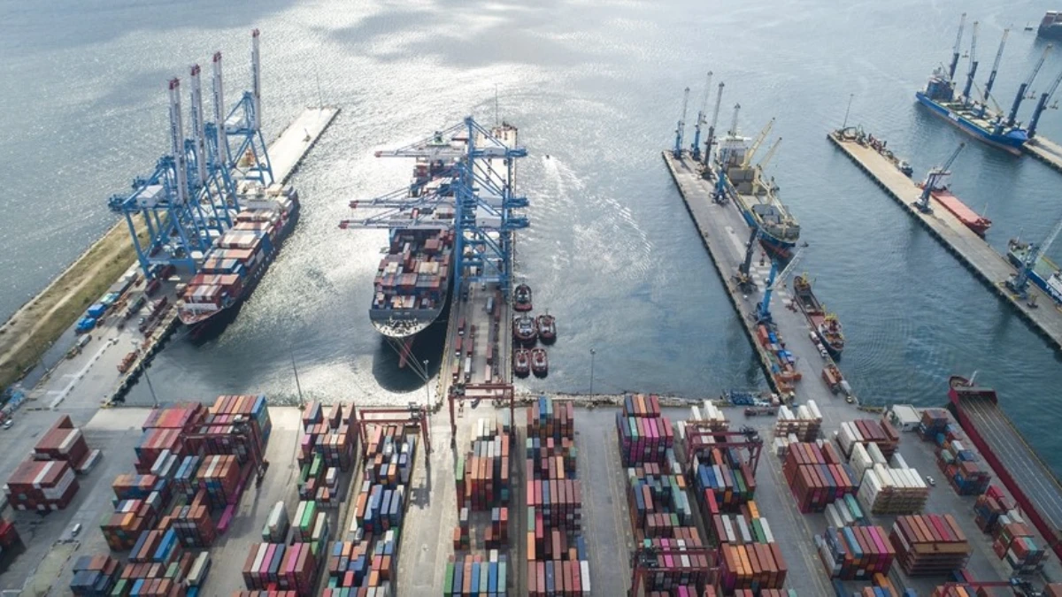 Doğu Karadeniz'den ilk çeyrekte 448 milyon dolarlık ihracat Doğu Karadeniz'den ilk çeyrekte 448 milyon dolarlık ihracat