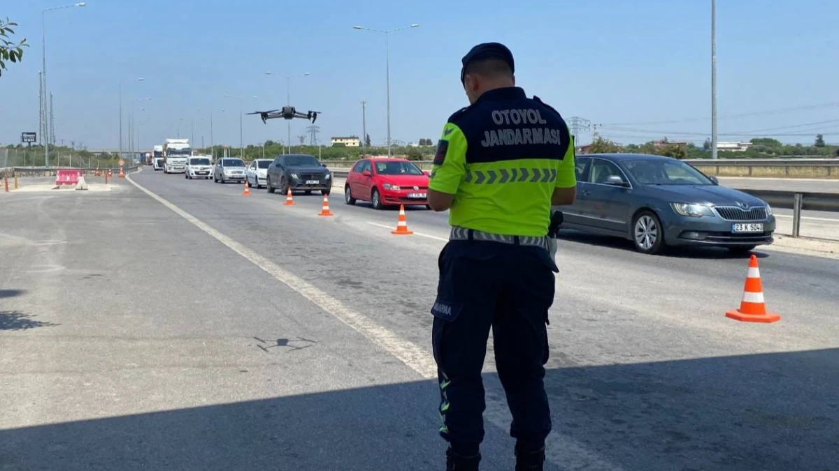 Dron destekli trafik denetimi artıyor Dron destekli trafik denetimi artıyor