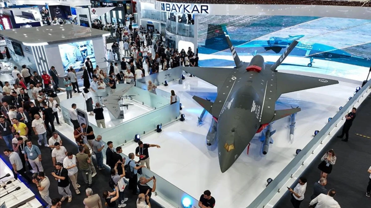 Dünya IDEF 2025'i böyle gördü: Türkiye'nin sıçramasını simgeliyor Dünya IDEF 2025'i böyle gördü: Türkiye'nin sıçramasını simgeliyor