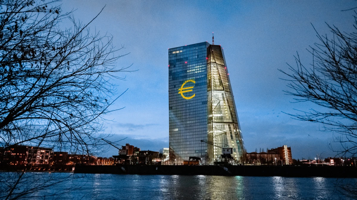 ECB'den faiz artışı sinyali: Lagarde enflasyon tahminlerinin yukarı yönlü revize edileceğini söyledi ECB'den faiz artışı sinyali: Lagarde enflasyon tahminlerinin yukarı yönlü revize edileceğini söyledi