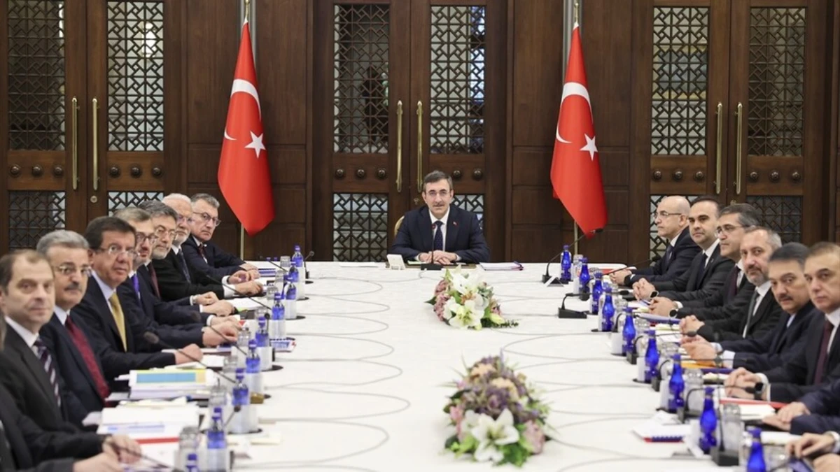 EKK’dan yatırım ve sanayi vurgusu: Yeni program hızla devreye alınacak EKK’dan yatırım ve sanayi vurgusu: Yeni program hızla devreye alınacak