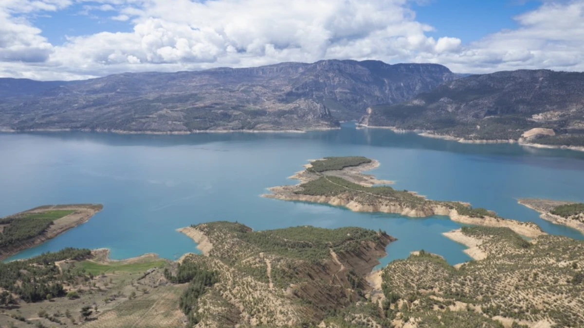 Ekoloji turizmin yeni rotası: Ermenek Baraj Gölü Ekoloji turizmin yeni rotası: Ermenek Baraj Gölü