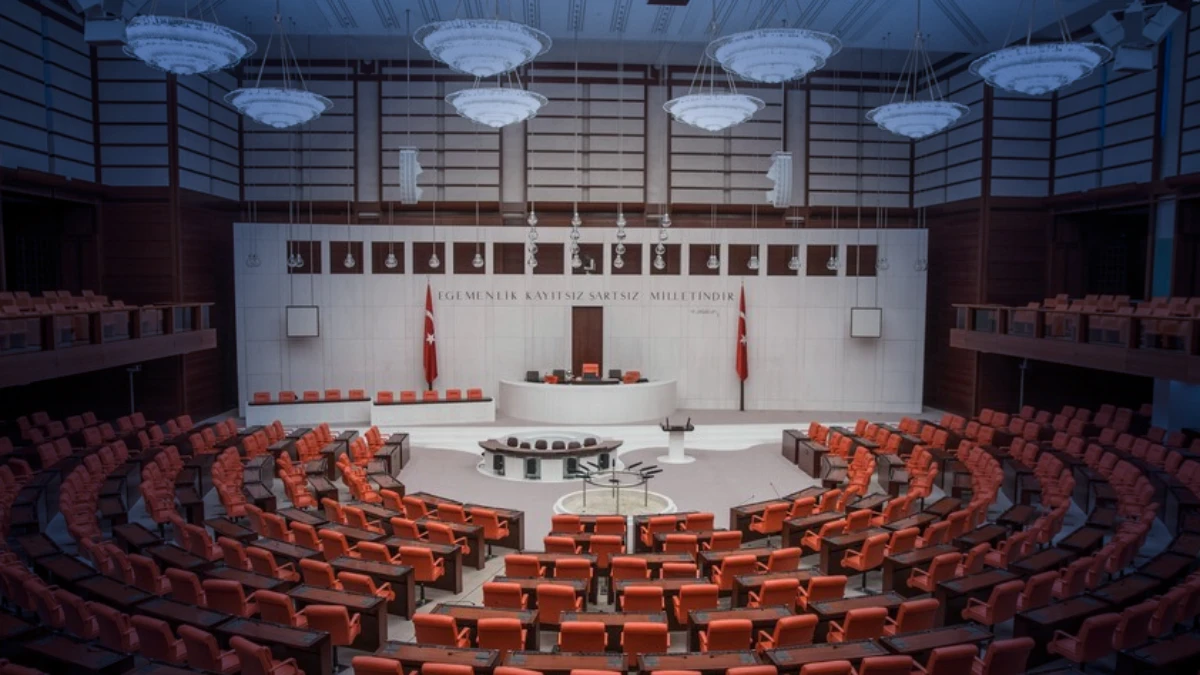 Ekonomi paketi Meclis'te kabul edildi: Yatırımı teşvik edecek birçok düzenleme hayata geçti Ekonomi paketi Meclis'te kabul edildi: Yatırımı teşvik edecek birçok düzenleme hayata geçti