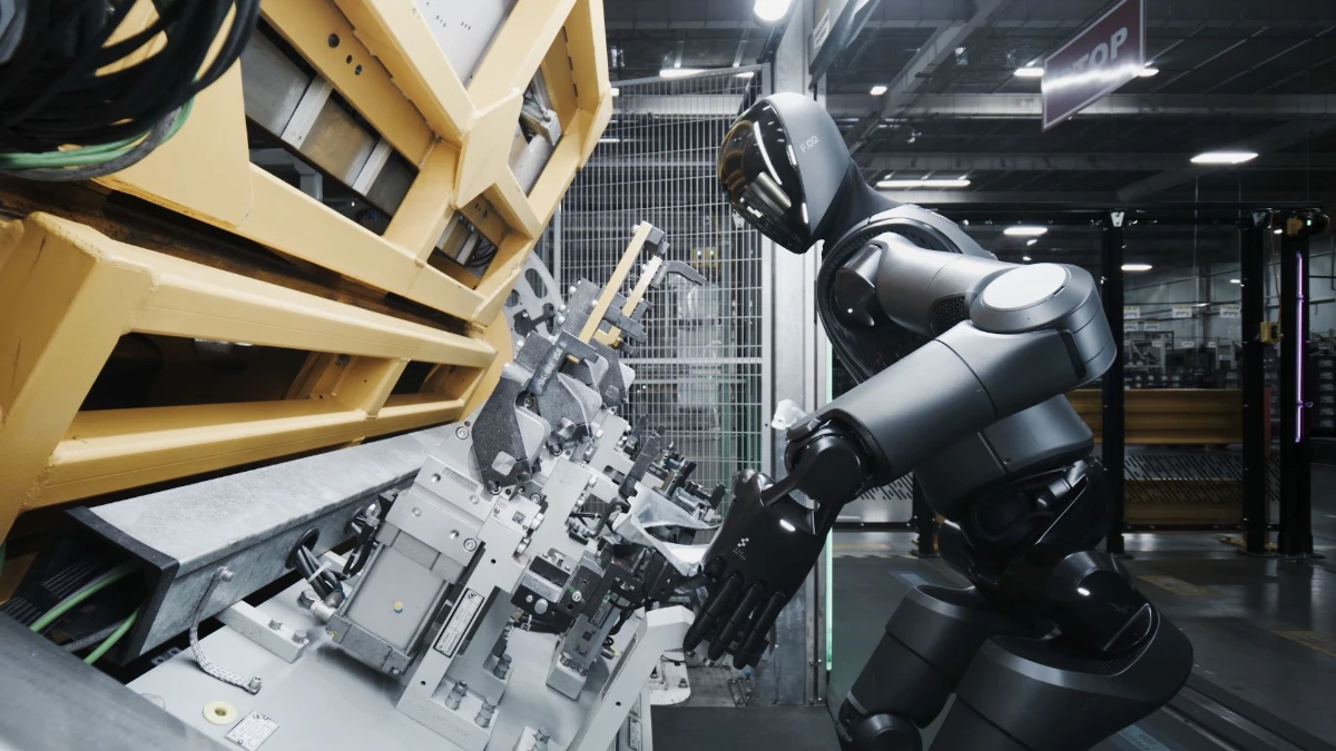 Elektrikli araç üreticilerinden yapay zekalı robot: Xiaosai