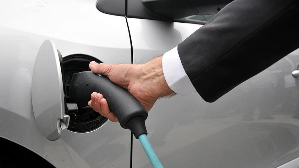 Elektrikli araçlarda menzil yarışı: İşte en uzun yol giden 10 otomobil Elektrikli araçlarda menzil yarışı: İşte en uzun yol giden 10 otomobil