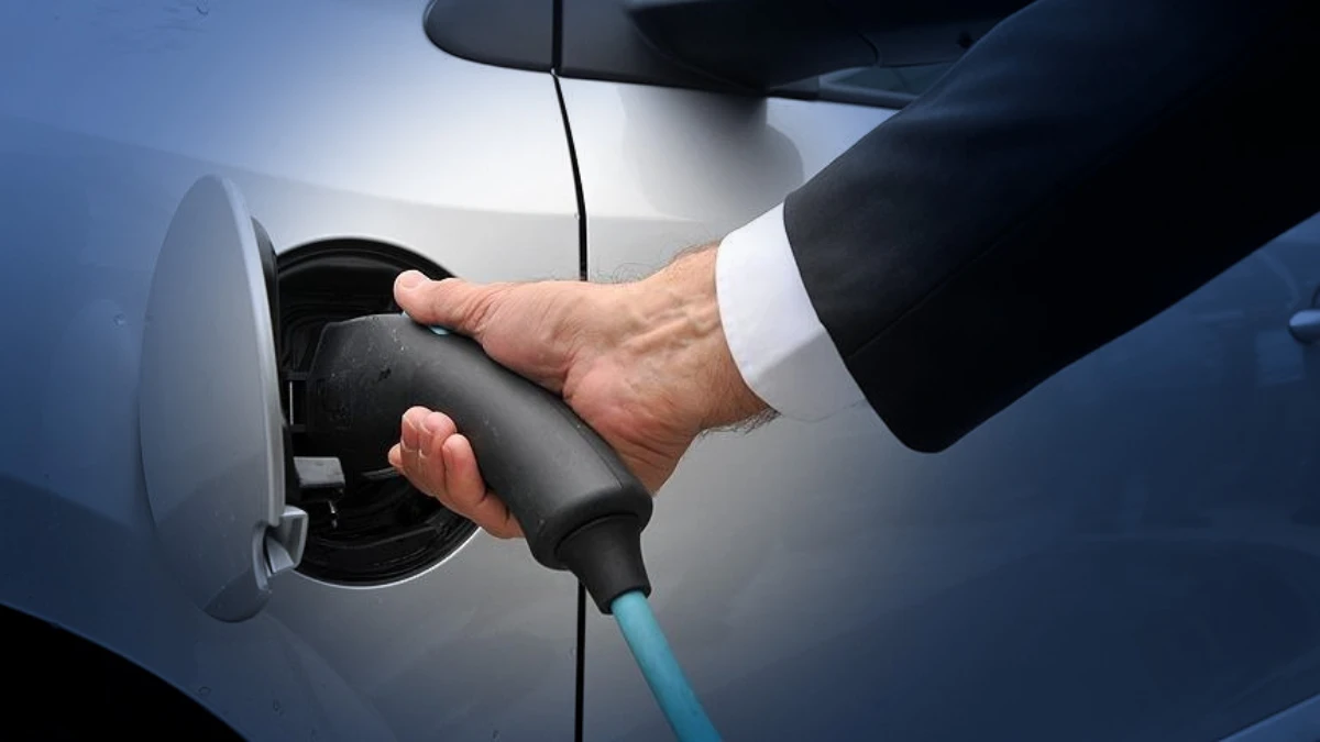 EPDK’dan elektrikli araç şarj düzenlemesi: Fiyat, ödeme ve erişim kuralları değişti EPDK’dan elektrikli araç şarj düzenlemesi: Fiyat, ödeme ve erişim kuralları değişti
