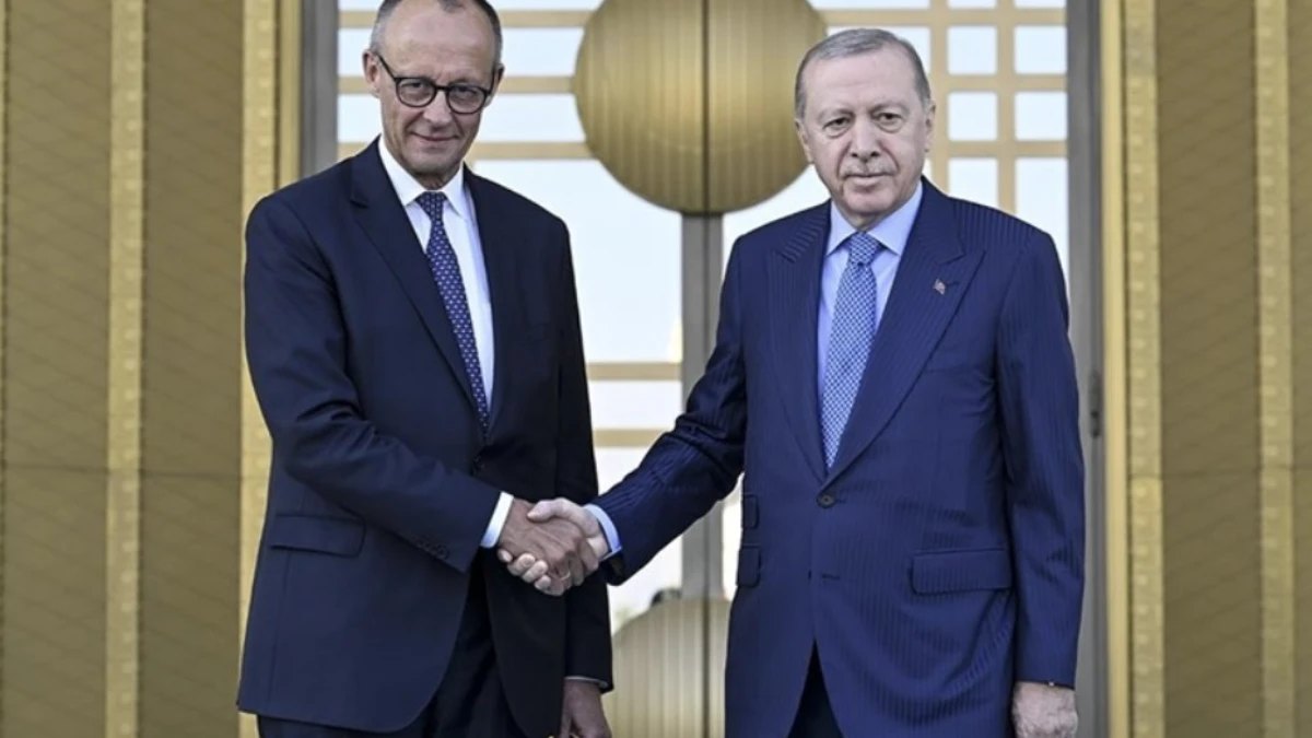 Erdoğan–Merz görüşmesi: İran saldırıları ve bölgesel güvenlik ele alındı Erdoğan–Merz görüşmesi: İran saldırıları ve bölgesel güvenlik ele alındı