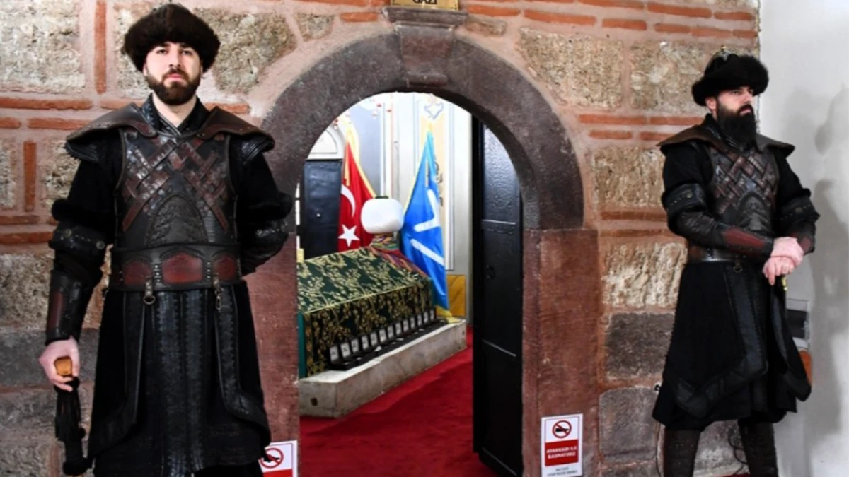 Ertuğrul Gazi Türbesi geçen yıl yaklaşık 3 milyon ziyaretçiyi ağırladı Ertuğrul Gazi Türbesi geçen yıl yaklaşık 3 milyon ziyaretçiyi ağırladı