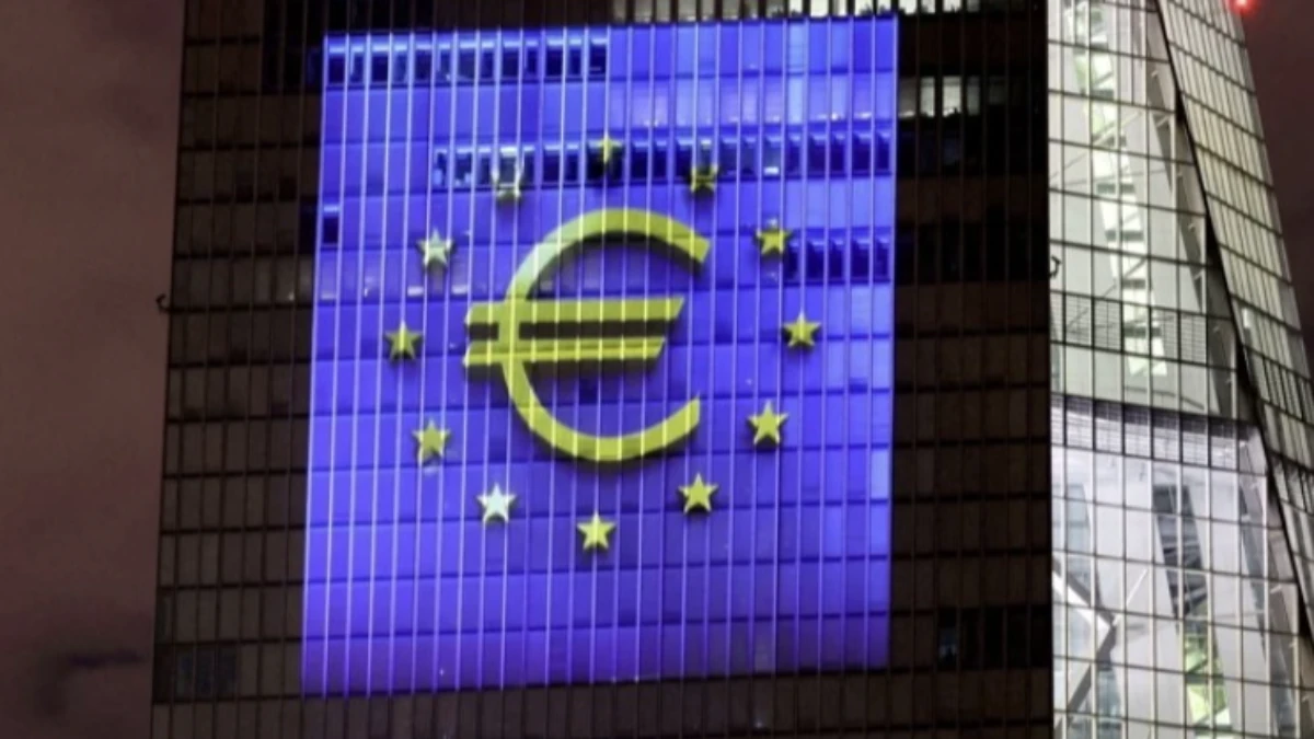 Euro Bölgesi’nde güven yükseldi: Sentix endeksi Temmuz’dan bu yana en yüksek seviyesinde Euro Bölgesi’nde güven yükseldi: Sentix endeksi Temmuz’dan bu yana en yüksek seviyesinde
