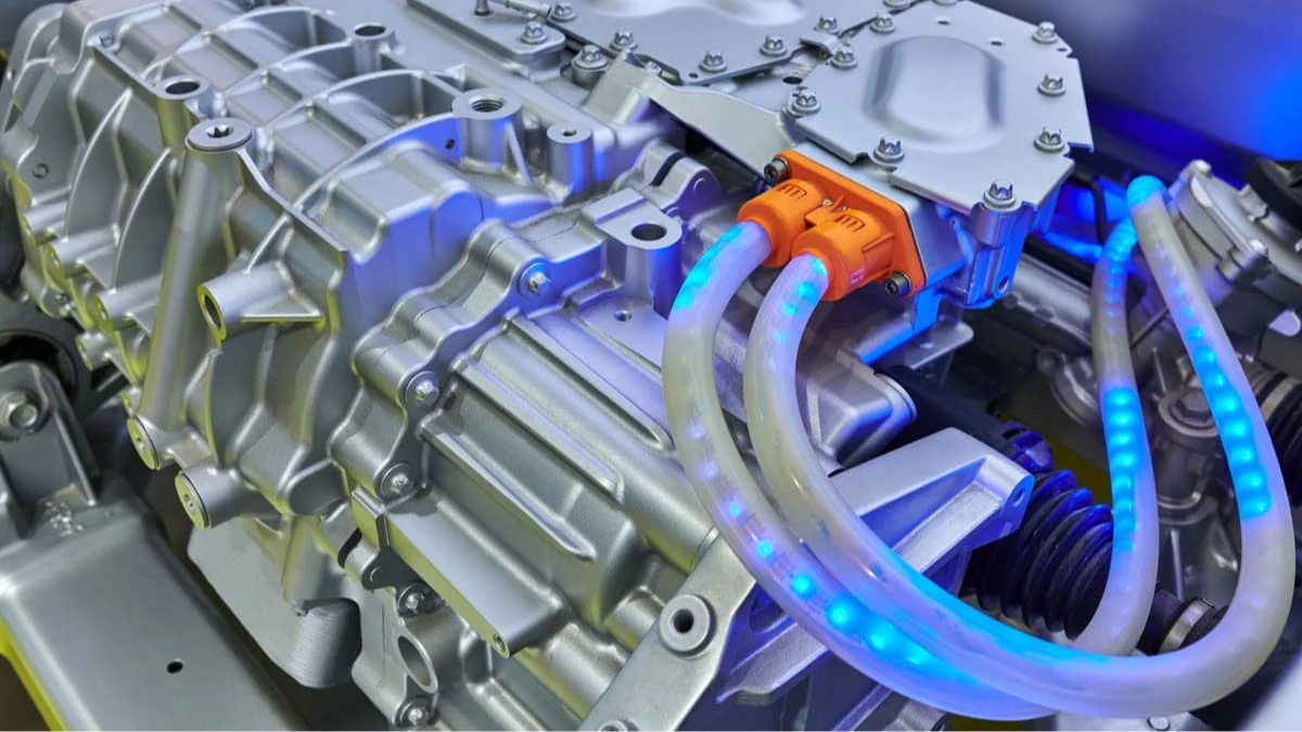 EV-Plus sıvısıyla şarj hızlanıyor: 10 dakikada yüzde 10’dan 80’e şarj EV-Plus sıvısıyla şarj hızlanıyor: 10 dakikada yüzde 10’dan 80’e şarj