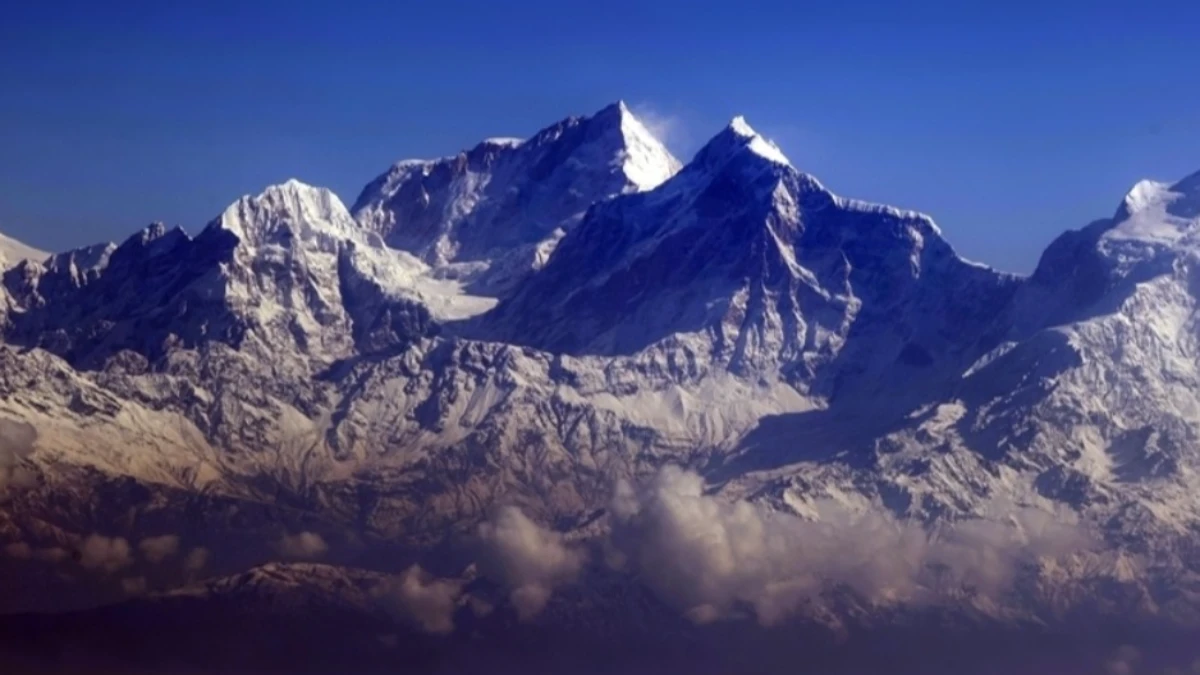 Everest'te bahar tırmanışı sezonu açılıyor! Son aşamaya gelindi Everest'te bahar tırmanışı sezonu açılıyor! Son aşamaya gelindi