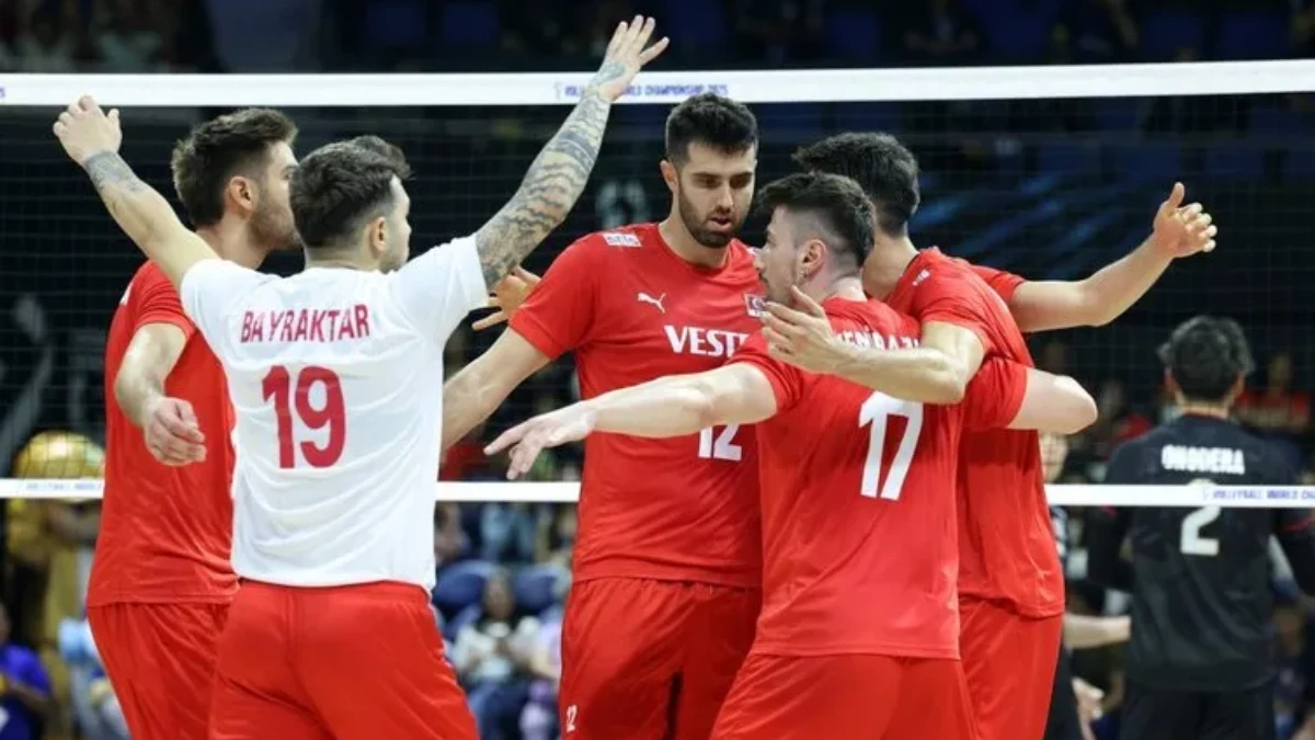 FİLENİN EFELERİ VOLEYBOL MAÇI| Kanada - Türkiye voleybol maçı ne zaman, hangi kanalda ve saat kaçta? FİLENİN EFELERİ VOLEYBOL MAÇI| Kanada - Türkiye voleybol maçı ne zaman, hangi kanalda ve saat kaçta?