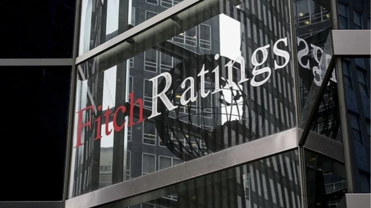 Fitch’ten Doğu Avrupa için uyarı: 2026’ya girerken kredi koşulları bozuluyor Fitch’ten Doğu Avrupa için uyarı: 2026’ya girerken kredi koşulları bozuluyor