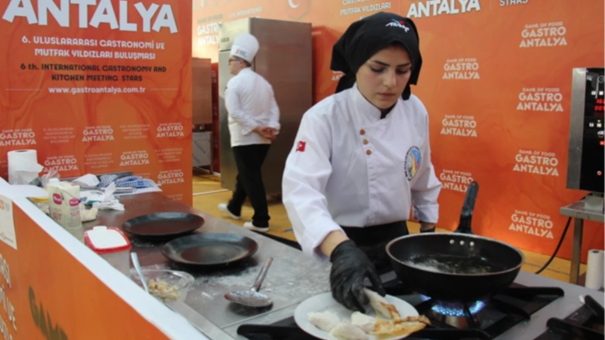 GastroAntalya 42 ülkeden şefleri buluşturdu GastroAntalya 42 ülkeden şefleri buluşturdu
