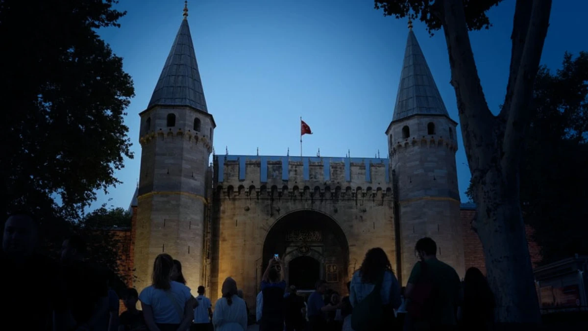 Gece müzeciliği adımı: Topkapı Sarayı'nda yeni bölümlerle başlıyor Gece müzeciliği adımı: Topkapı Sarayı'nda yeni bölümlerle başlıyor