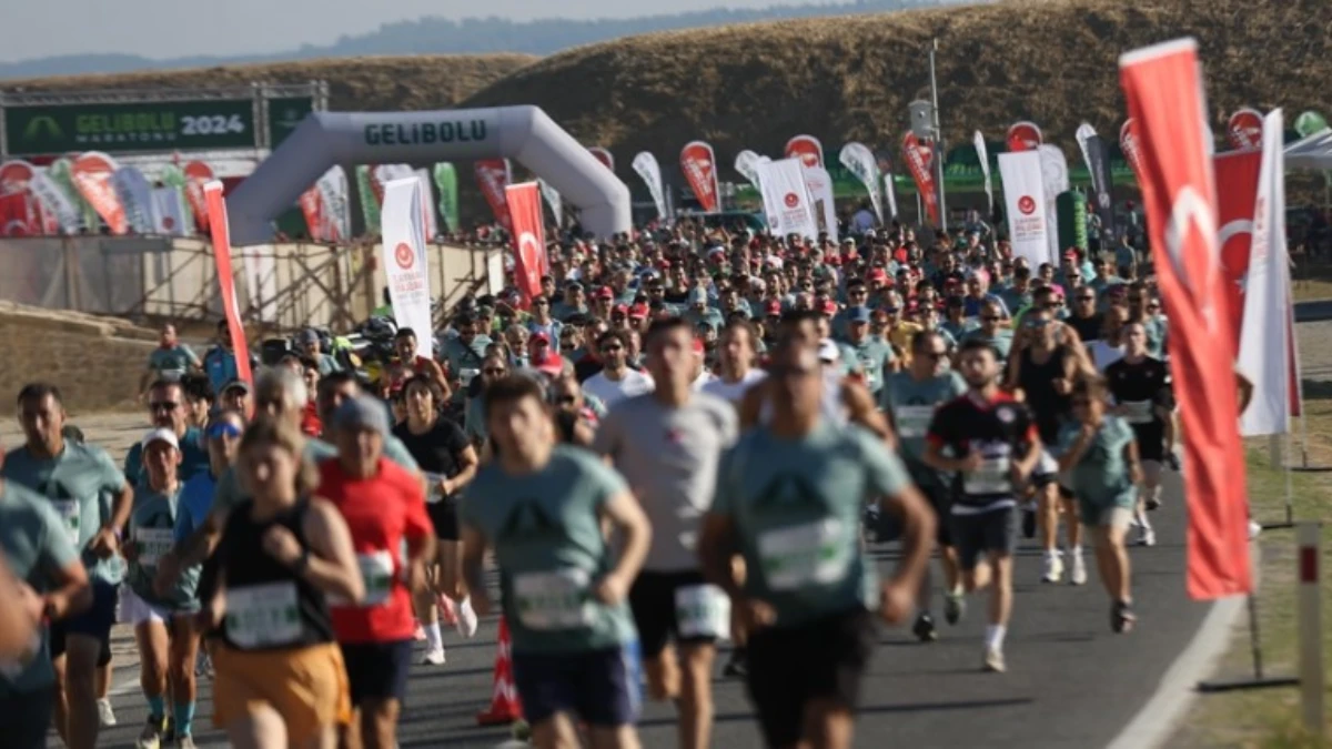 Gelibolu Maratonu 12 Ekim’de başlıyor! 27 ülkeden 3 bini aşkın sporcu tarihi yarımadada buluşacak Gelibolu Maratonu 12 Ekim’de başlıyor! 27 ülkeden 3 bini aşkın sporcu tarihi yarımadada buluşacak