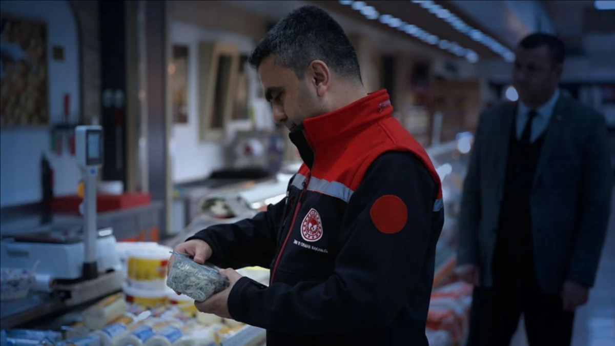 Gıda denetimlerinde ramazan bilançosu: Tarım ve Orman Bakanlığı 95 bin gıda denetimi yaptı Gıda denetimlerinde ramazan bilançosu: Tarım ve Orman Bakanlığı 95 bin gıda denetimi yaptı