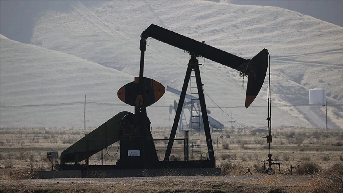 Gözler OPEC+ toplantısında: Masada yeni üretim artışı var Gözler OPEC+ toplantısında: Masada yeni üretim artışı var