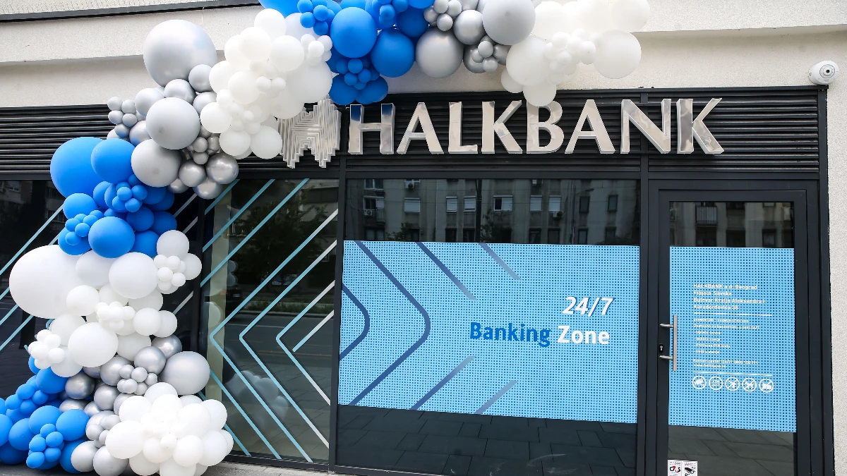 Halkbank Sırbistan'da 3 yeni şube açtı Halkbank Sırbistan'da 3 yeni şube açtı