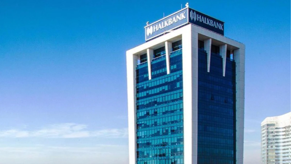 Halkbank'ta yeni dönemde yönetim kurulu görev dağılımı belli oldu Halkbank'ta yeni dönemde yönetim kurulu görev dağılımı belli oldu