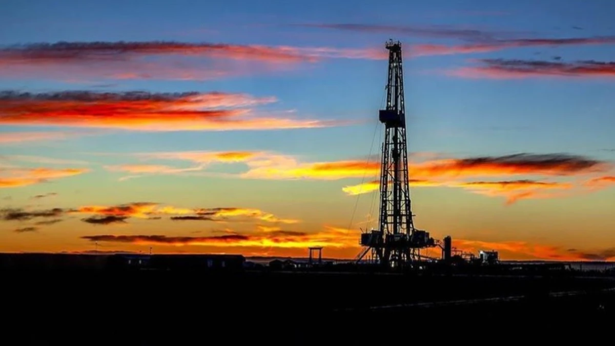 Ham petrol alımı güçlü yükseldi: Petrol ürünlerinde üretim ve ihracat hızlandı Ham petrol alımı güçlü yükseldi: Petrol ürünlerinde üretim ve ihracat hızlandı
