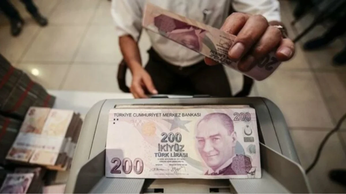 Hazine ve Maliye Bakanlığı girişimiyle deprem bölgesine 500 milyon dolar ek kaynak Hazine ve Maliye Bakanlığı girişimiyle deprem bölgesine 500 milyon dolar ek kaynak