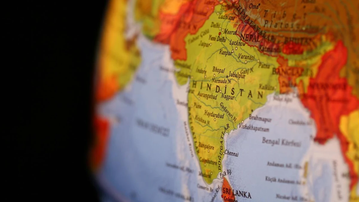 Hindistan, ABD ile tarifeler nedeniyle gerilirken Çin ile yakınlaşma arayışında Hindistan, ABD ile tarifeler nedeniyle gerilirken Çin ile yakınlaşma arayışında