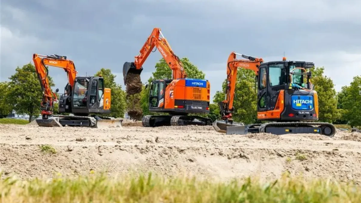 Hitachi, 7/24 çalışabilen 13 tonluk elektrikli ekskavatörü tanıttı Hitachi, 7/24 çalışabilen 13 tonluk elektrikli ekskavatörü tanıttı