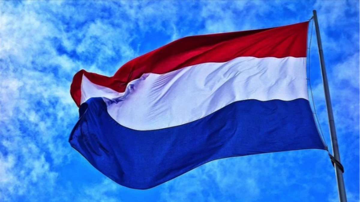 Hollanda, İran Büyükelçisini geri çağırdı!