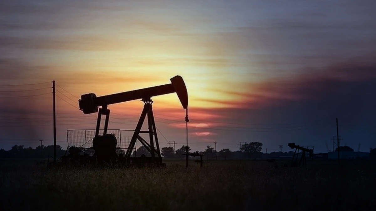 IEA petrol talebi tahminini düşürdü: Yıllık artış öngörüsü 83 bin varil aşağı çekildi IEA petrol talebi tahminini düşürdü: Yıllık artış öngörüsü 83 bin varil aşağı çekildi