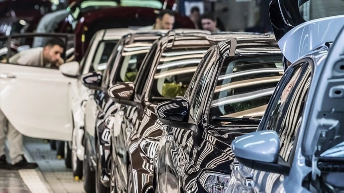 İhracatın lideri temmuzda değişmedi: Otomotiv 3,8 milyar dolarla zirvede İhracatın lideri temmuzda değişmedi: Otomotiv 3,8 milyar dolarla zirvede