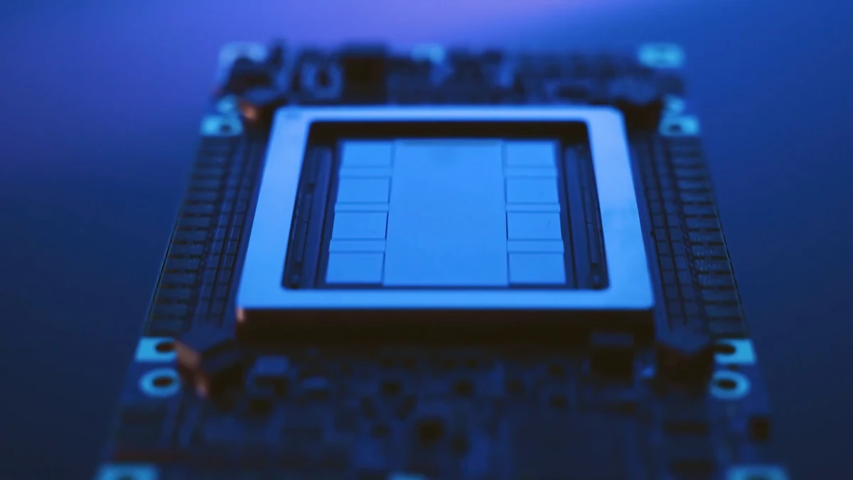 Intel’den düşük güç AI hamlesi: Çıkarım odaklı yeni GPU Intel’den düşük güç AI hamlesi: Çıkarım odaklı yeni GPU