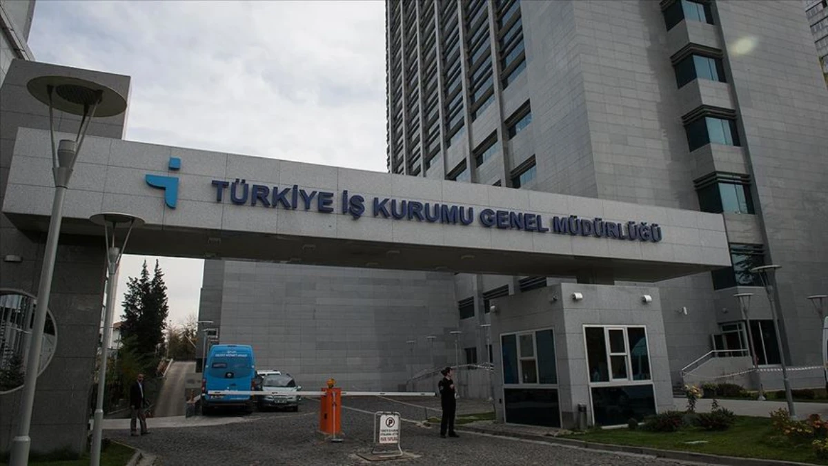 İŞKUR Gençlik Programı'nda hedef 1 milyon gence ulaşmak İŞKUR Gençlik Programı'nda hedef 1 milyon gence ulaşmak