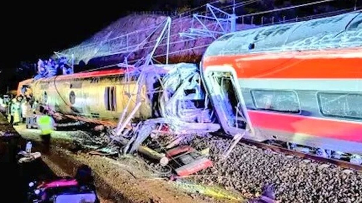 İspanya’da iki hızlı tren raydan çıktı!