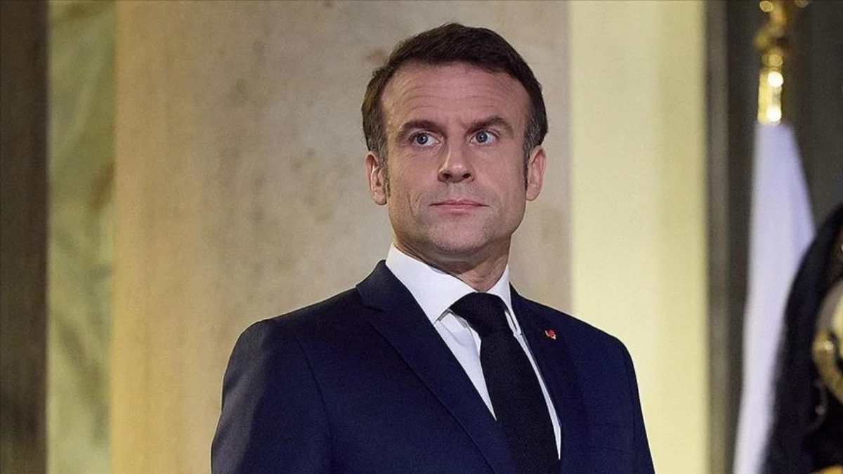 İsrail Başbakanı'nın Oğlu Yair Netanyahu, Macron'a hakaret etti İsrail Başbakanı'nın Oğlu Yair Netanyahu, Macron'a hakaret etti