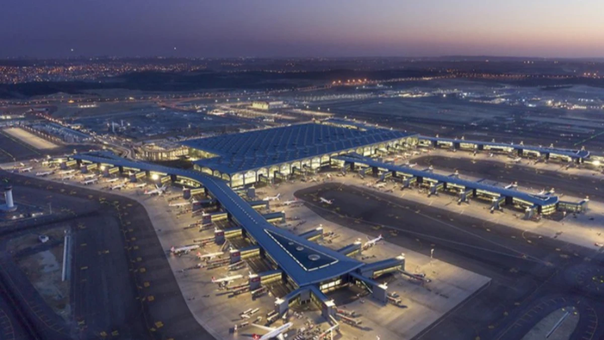 İstanbul Havalimanı, Avrupa'nın günlük yolcu rekorunu kırdı: Bir günde 270 bin yolcu! İstanbul Havalimanı, Avrupa'nın günlük yolcu rekorunu kırdı: Bir günde 270 bin yolcu!
