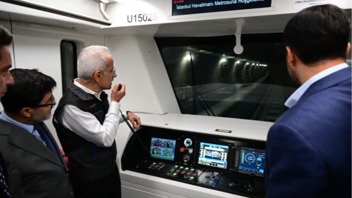 İstanbul'a yeni metro geliyor: Test sürüşü yapıldı İstanbul'a yeni metro geliyor: Test sürüşü yapıldı