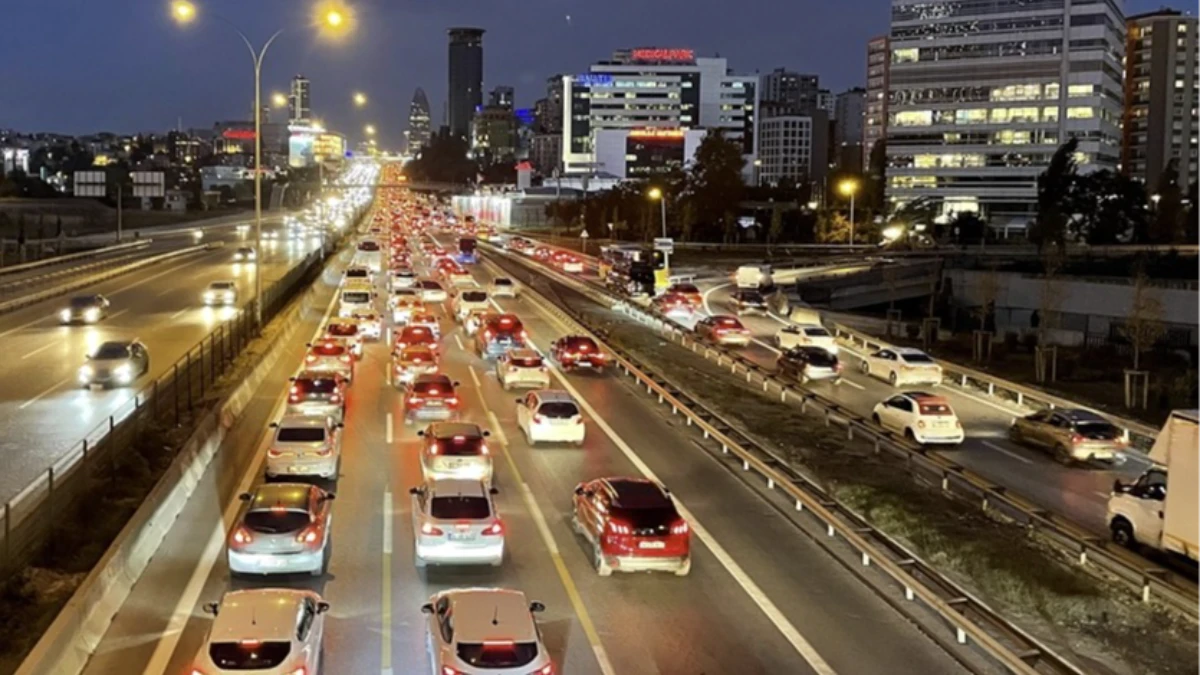 İstanbul’da 84 noktada hız limiti değişti: İşte yeni hız sınırları İstanbul’da 84 noktada hız limiti değişti: İşte yeni hız sınırları