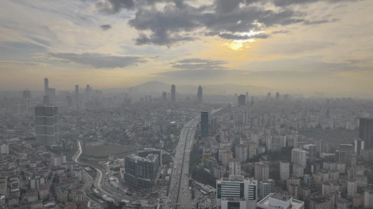 İstanbul'da hava kirliliği geçen yıla göre yüzde 23 arttı İstanbul'da hava kirliliği geçen yıla göre yüzde 23 arttı