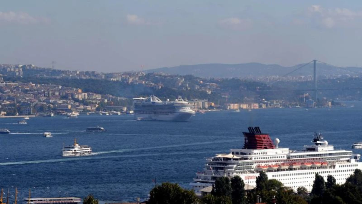 İstanbul'da kruvaziyer turizmi rekor kırdı: Yolcu sayısı yüzde 53 arttı İstanbul'da kruvaziyer turizmi rekor kırdı: Yolcu sayısı yüzde 53 arttı