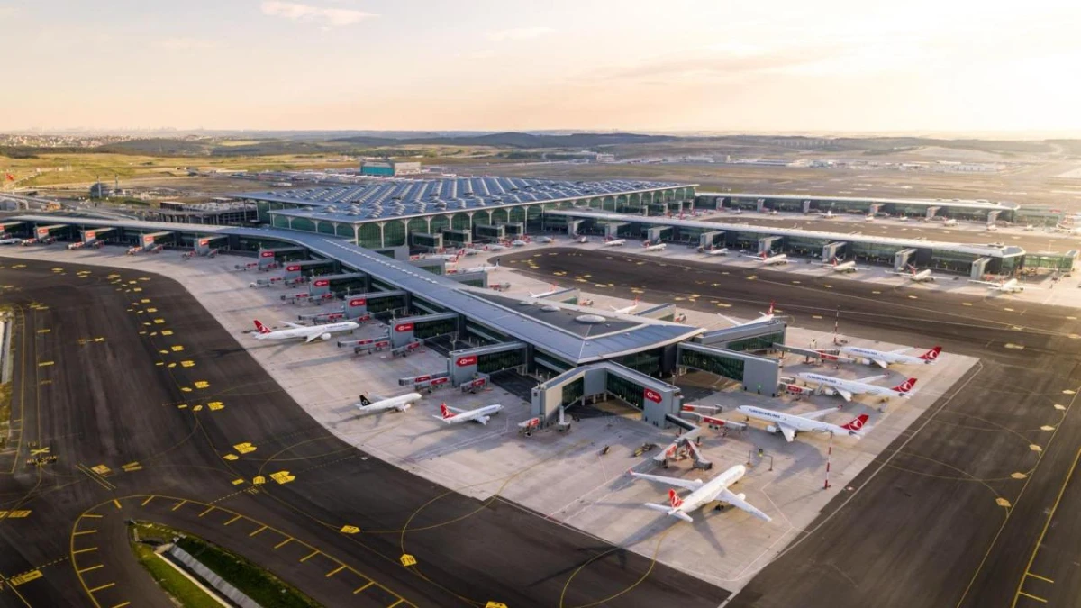 İstanbul'daki havalimanlarında 8 ayda uçan yolcu sayısı açıklandı: Türkiye nüfusunu aştı İstanbul'daki havalimanlarında 8 ayda uçan yolcu sayısı açıklandı: Türkiye nüfusunu aştı