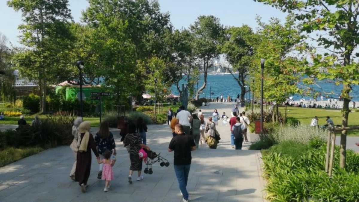 İstanbullular sahillerin tadını çıkardı İstanbullular sahillerin tadını çıkardı