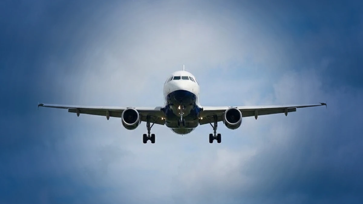 Jet yakıtı arzı: AB Komisyonu 'sistemik kıtlık' ihtimaline karşı hazırlık yapıyor Jet yakıtı arzı: AB Komisyonu 'sistemik kıtlık' ihtimaline karşı hazırlık yapıyor