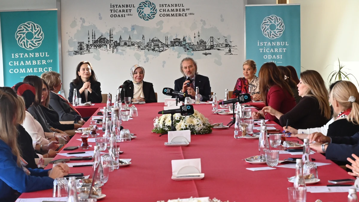 Kadın girişimciler Darülaceze Başkanını ağırladı Kadın girişimciler Darülaceze Başkanını ağırladı