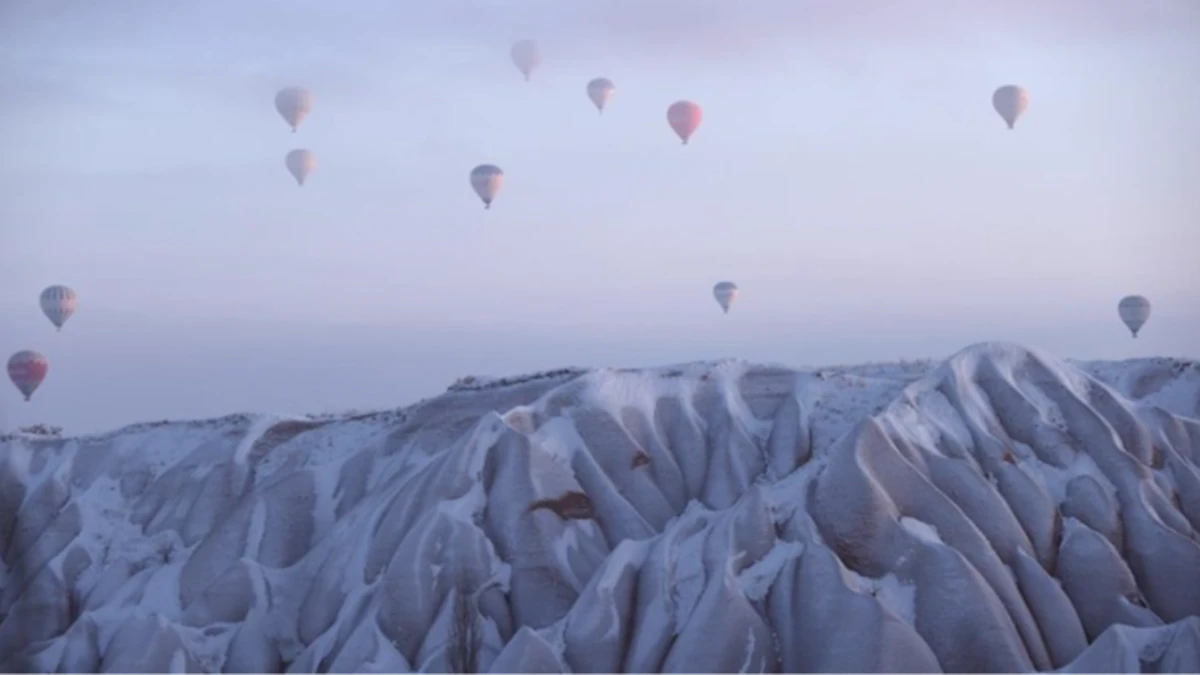 Kapadokya'da balon turu yapacaklar dikkat! Önce beklendi, sonra iptal edildi Kapadokya'da balon turu yapacaklar dikkat! Önce beklendi, sonra iptal edildi