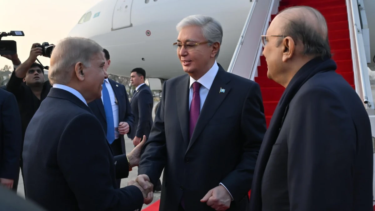 Kazakistan Cumhurbaşkanı Tokayev'den Pakistan ziyareti! İş Forumu düzenlenecek Kazakistan Cumhurbaşkanı Tokayev'den Pakistan ziyareti! İş Forumu düzenlenecek