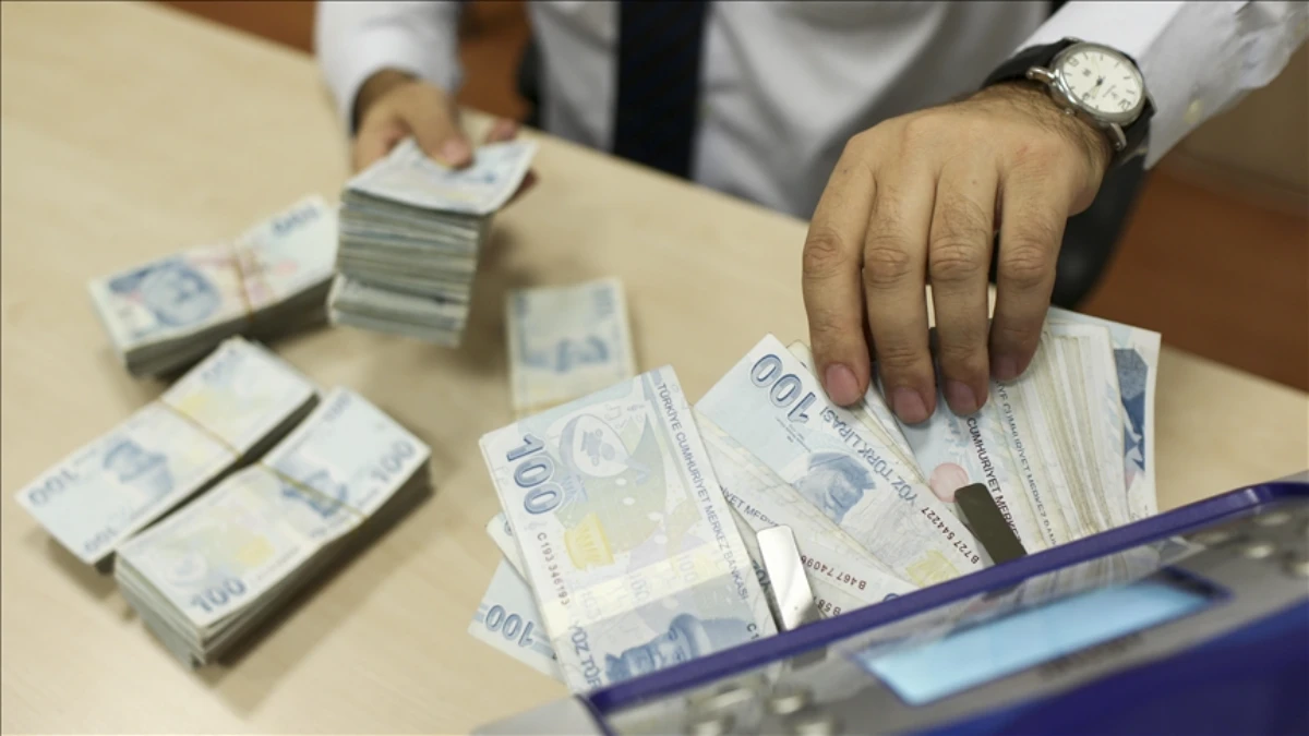 KKM 400 milyar liranın altına geriledi KKM 400 milyar liranın altına geriledi